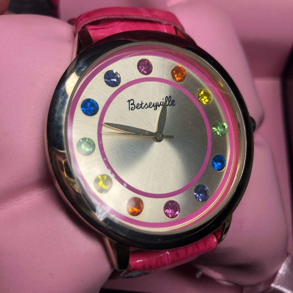 Colorful Watch - Picture 4 of 5